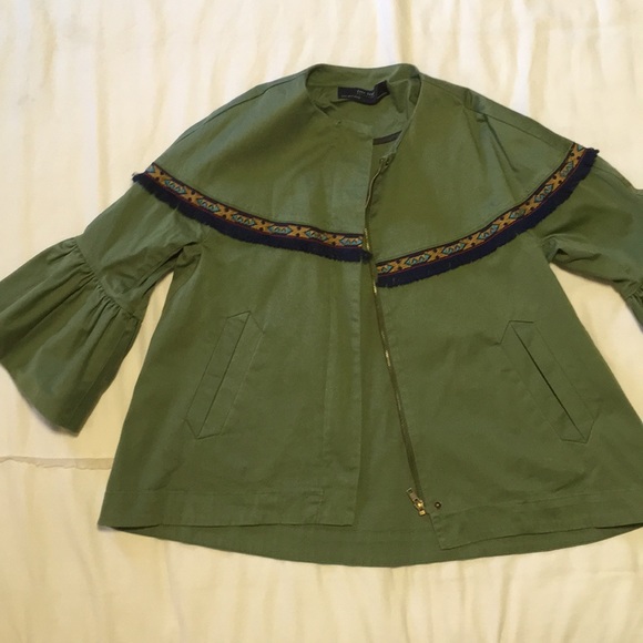 Zara Jackets & Blazers - Zara Army Green Coat!  Size small